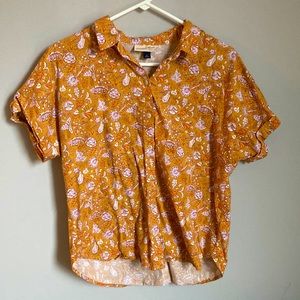 Universal Thread button down, size medium, yellow floral print